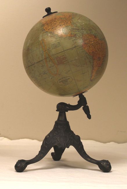 Rand McNally Eight-Inch Terrestrial Globe